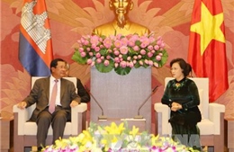 Đồng chí Nguyễn Thị Kim Ngân hội kiến Thủ tướng Vương quốc Campuchia 